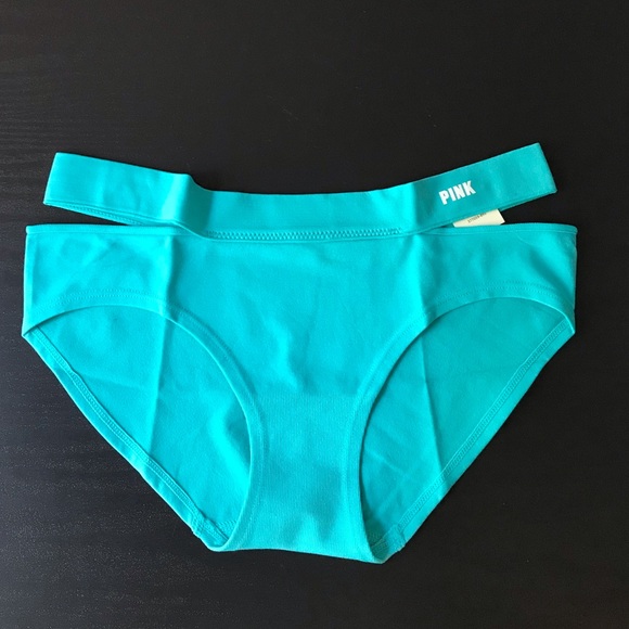 PINK Victoria's Secret Other - New Victoria’s Secret PINK Cutout Seamless Hipster